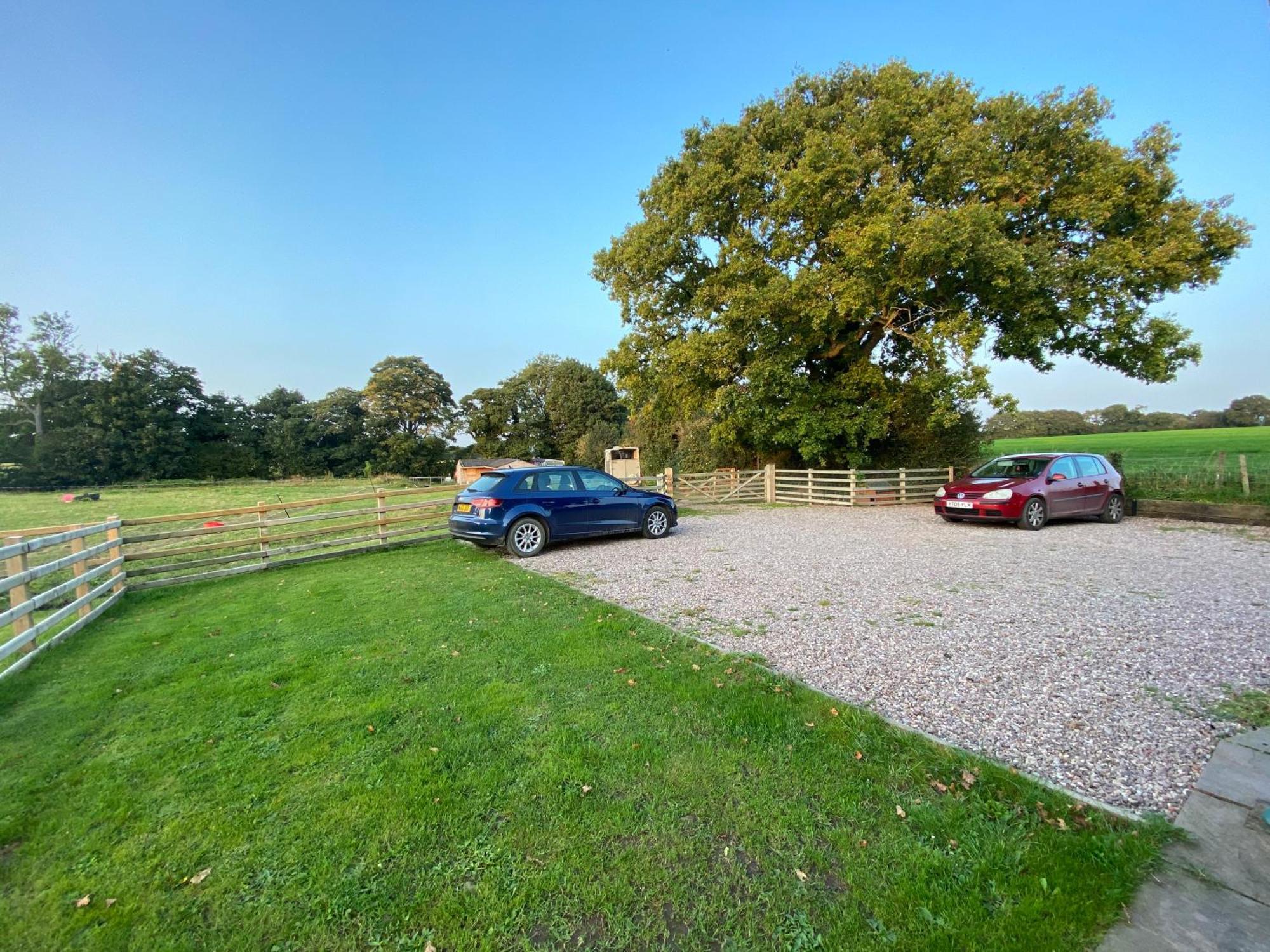Oak Mead Villa Wrexham Kamer foto